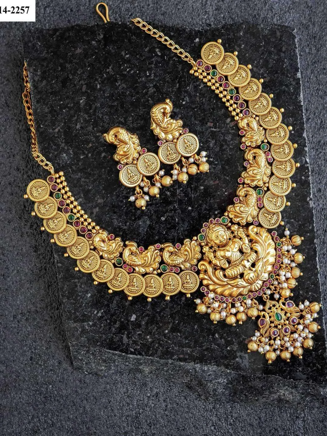 Antique Designer Necklace With Earrings