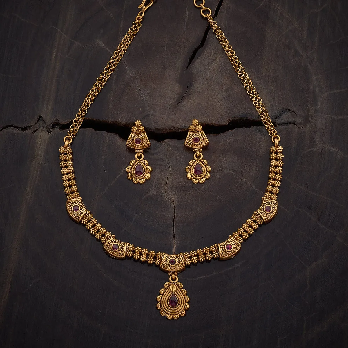 Antique Necklace 156009