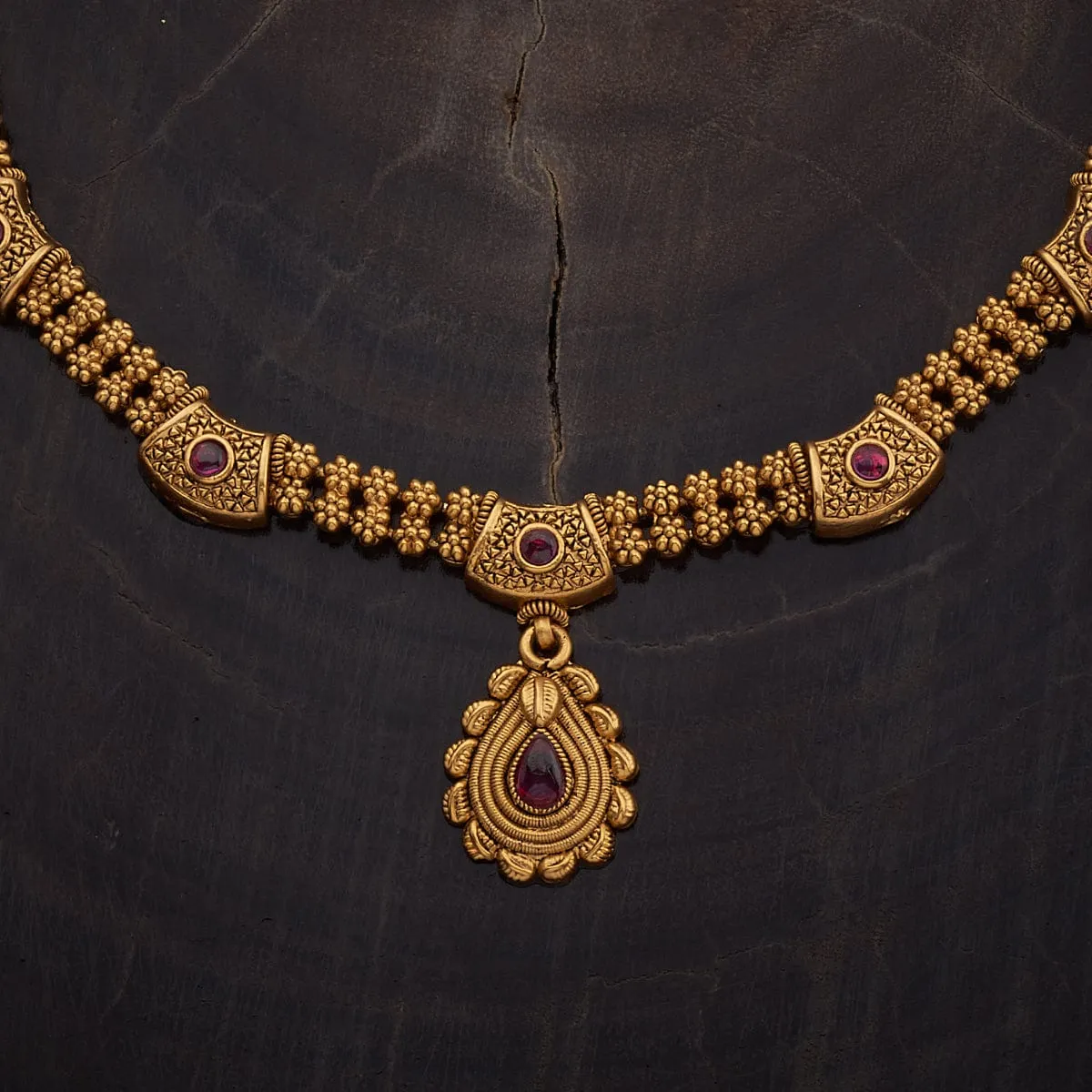 Antique Necklace 156009