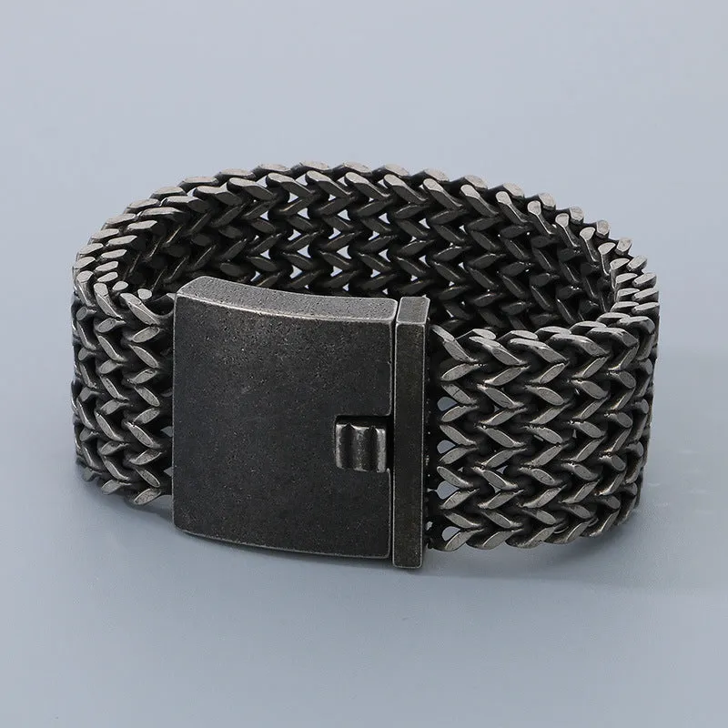 Bold Titanium Steel Fish Scale Bracelet for Men - Unique Electroplated Design