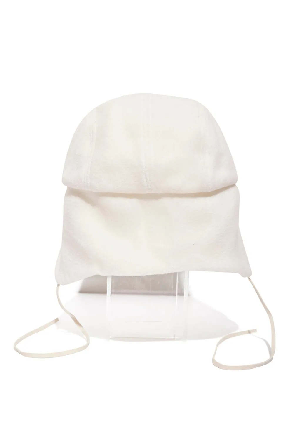 BSW FLEECE EARFLAP CAP WHITE