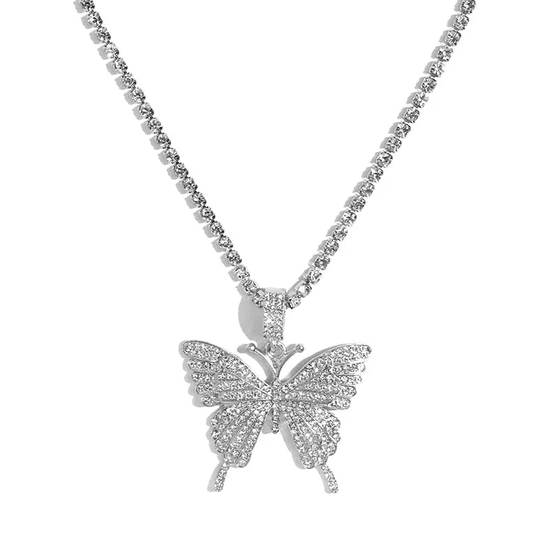 Butterfly Pendant Necklace Female Shiny Crystal Clavicle Chain Fashion New Design Jewelry