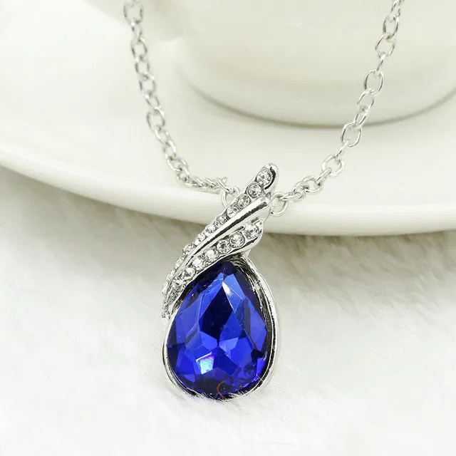 Crystal Pendant Necklace Silver Plated Rhinestone Leaf Jewelry