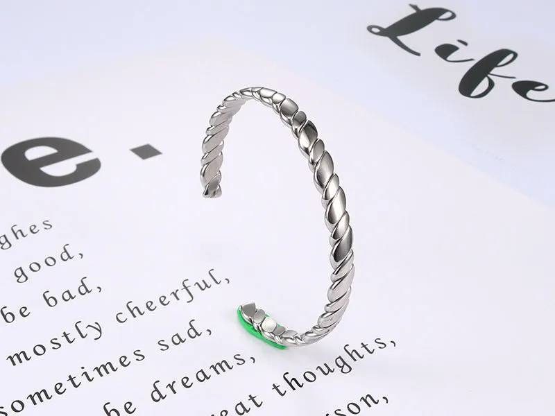 Custom Minimalist Titanium Steel Bracelet for Women - Stylish Everyday Jewelry