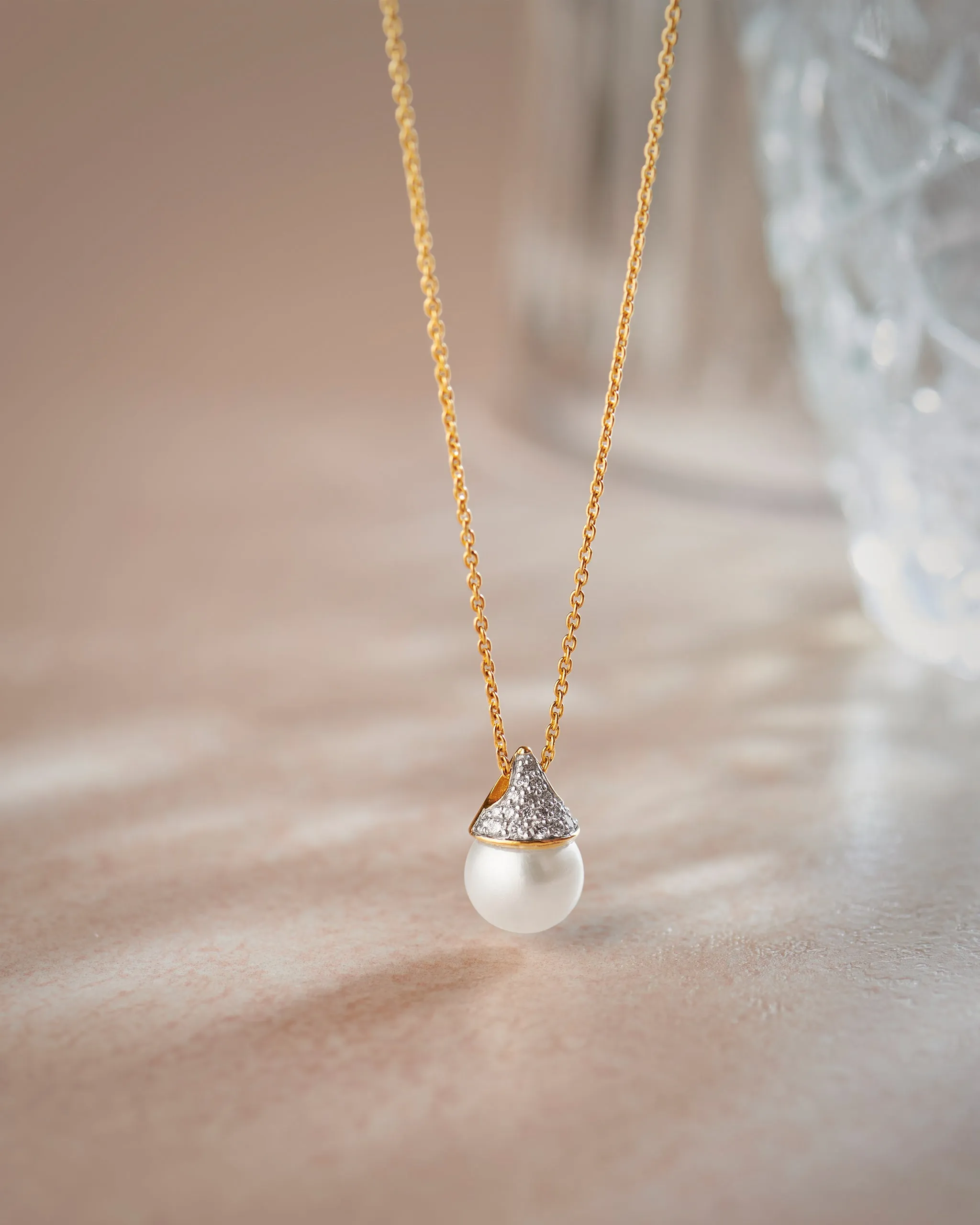 Diamond Pearl Necklace