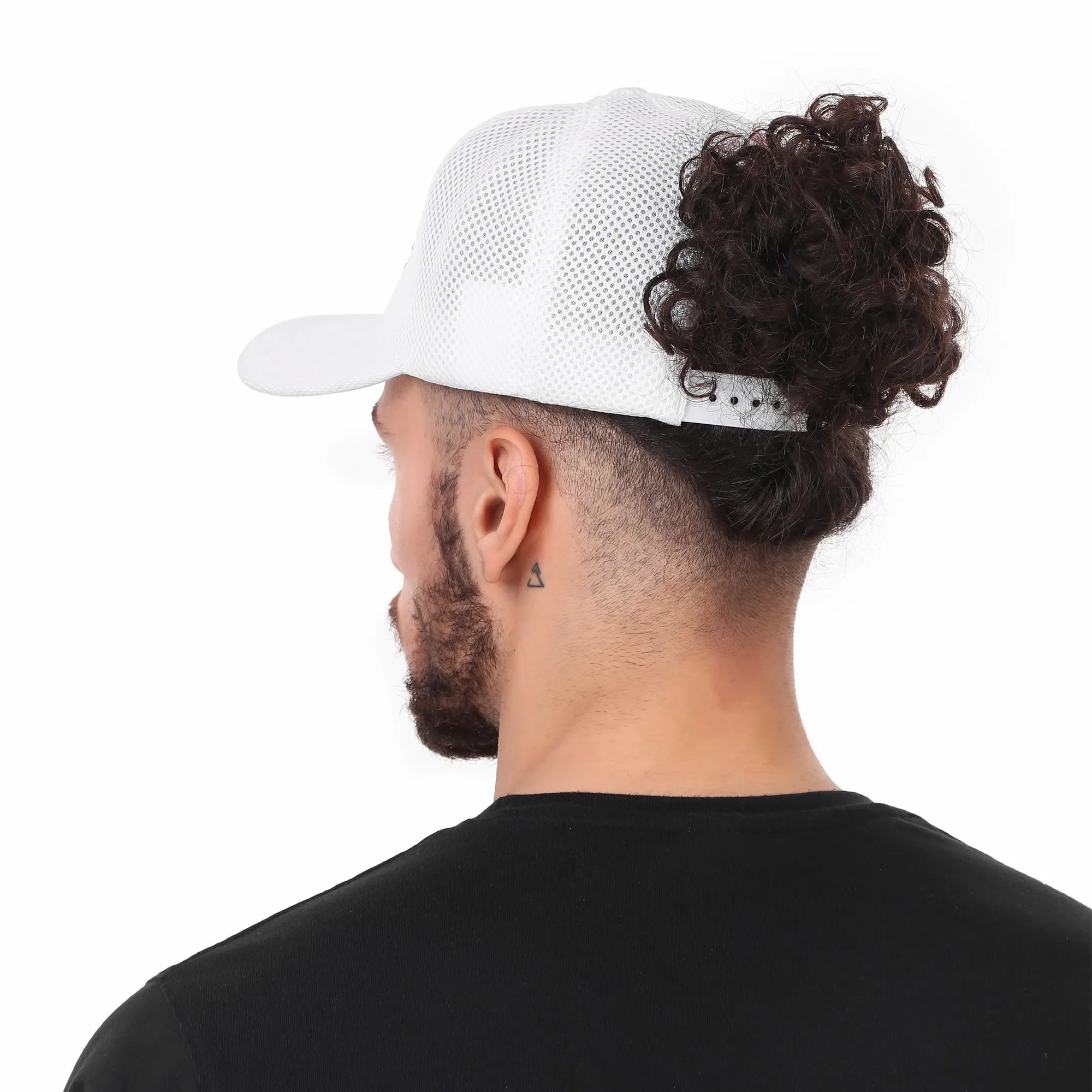 Drive the Game Cap White - Ultimate Comfort and Style for Every Athlete