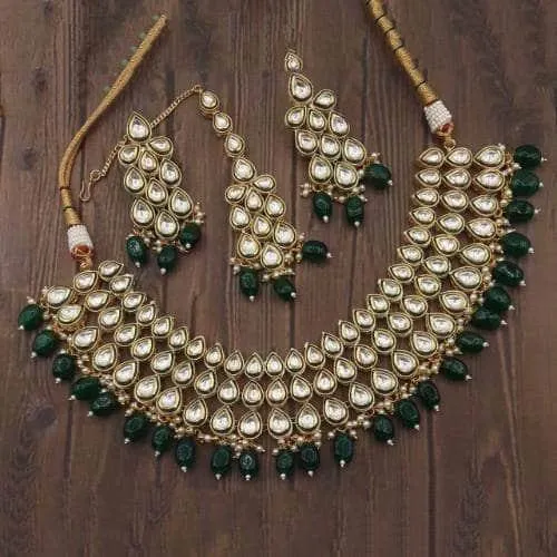 Drop Kundan Choker Necklace Set