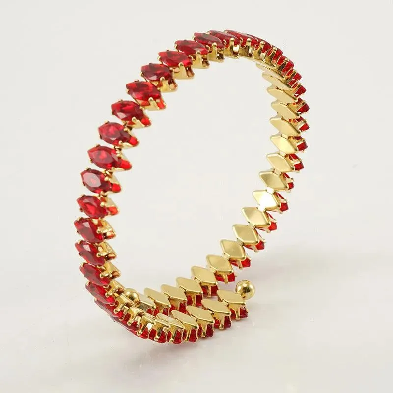 Elegant Gold Cuff Bracelet with Cubic Zirconia – Trendy Spiral Design