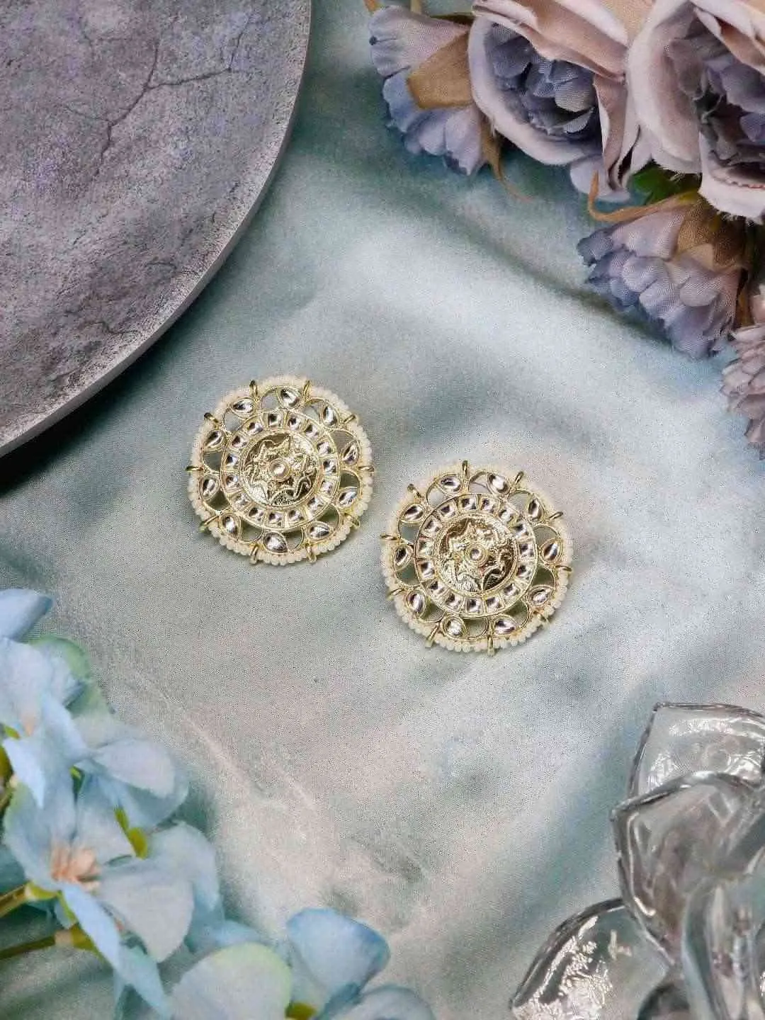 Flower Motti Earrings Gold