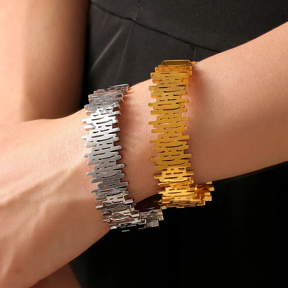 Geometric Personality Gold-Plated Vertical Stripe Bracelet