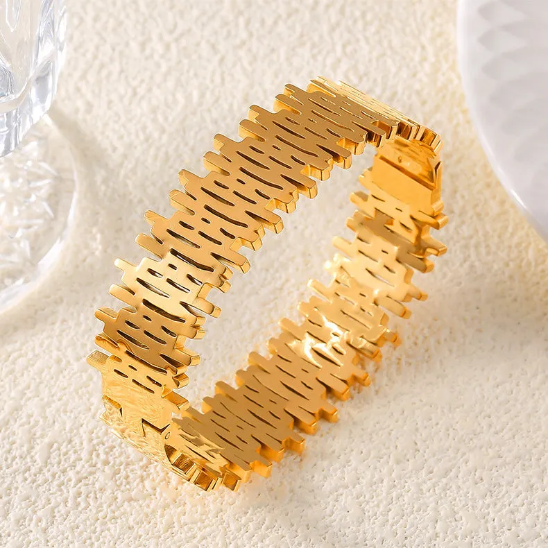 Geometric Personality Gold-Plated Vertical Stripe Bracelet