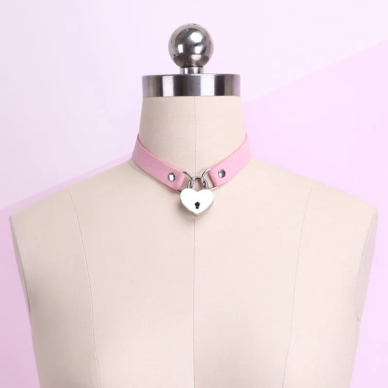 Heart Choker With Key