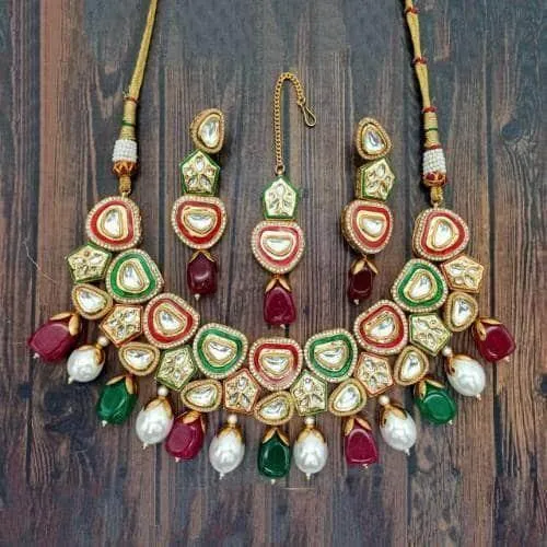 Heart Shape Kundan Ad Necklace And Earring Set