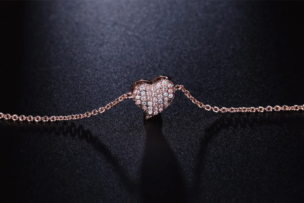 Heart-shaped chain bracelet