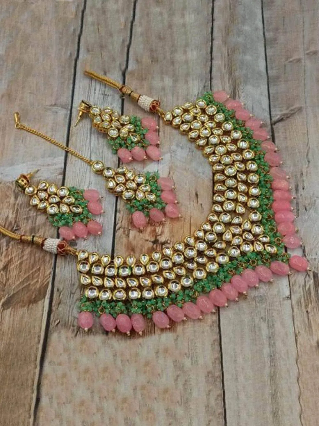 Kundan Beads Fine Necklace Earring And Teeka Set