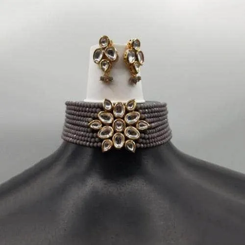 Kundan Patch Choker And Earring Set