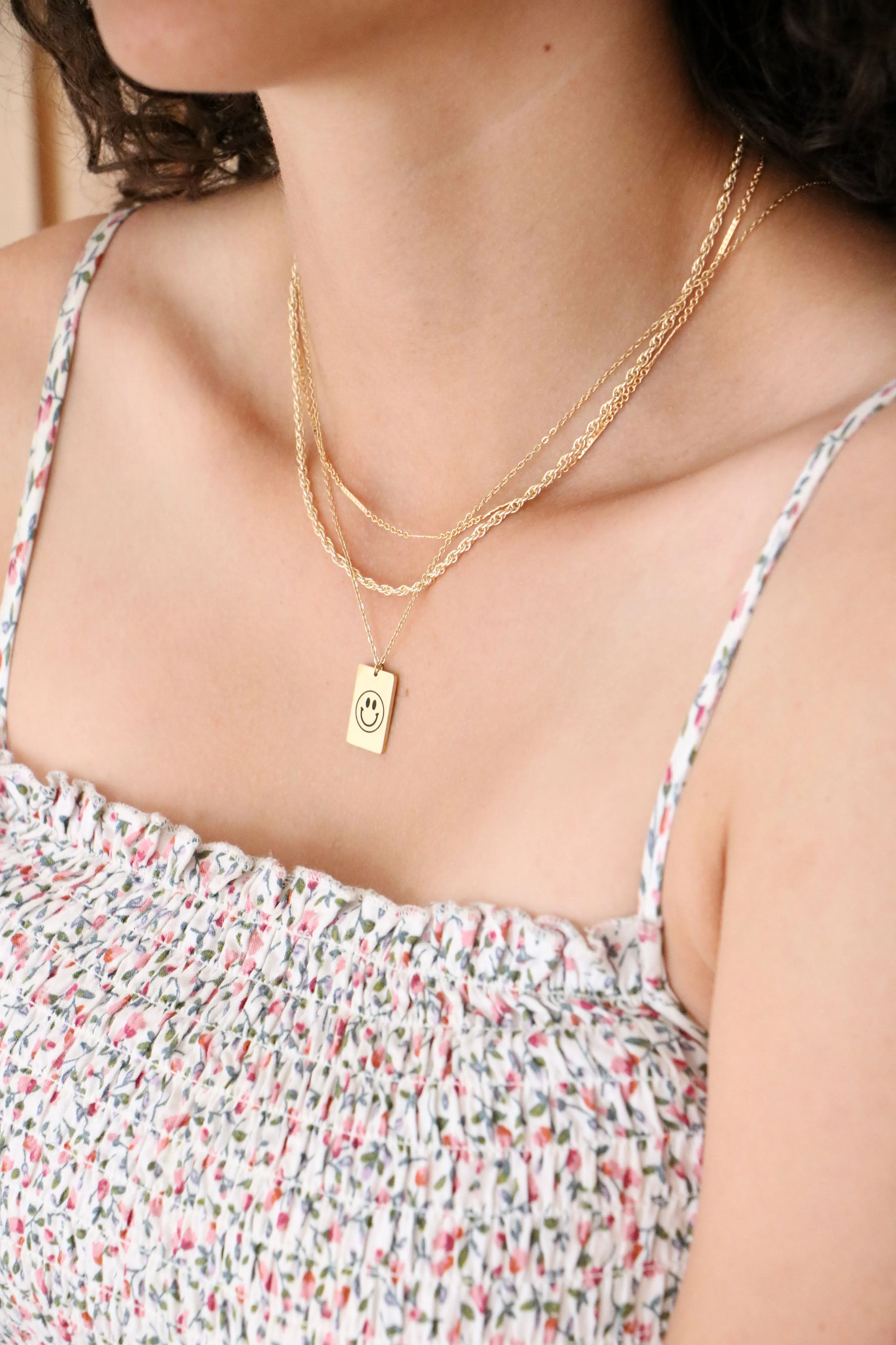 layering chain {silver   gold }