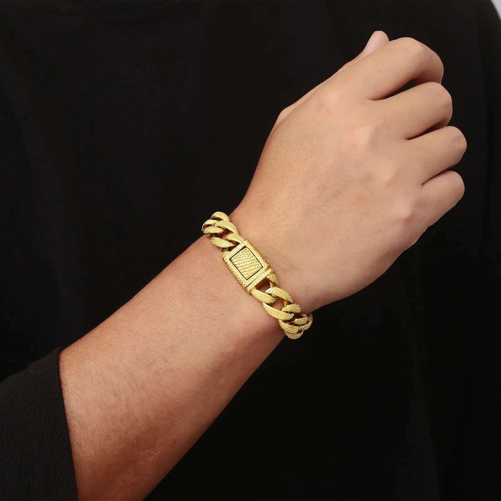 Men's Titanium Stainless Steel Textured Gold Bracelet - Luxurious Cuban Link Style with Secure Clasp