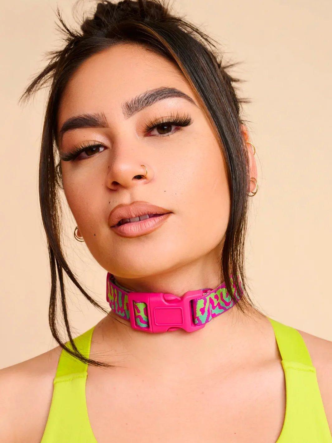 NEON FLUX CHOKER