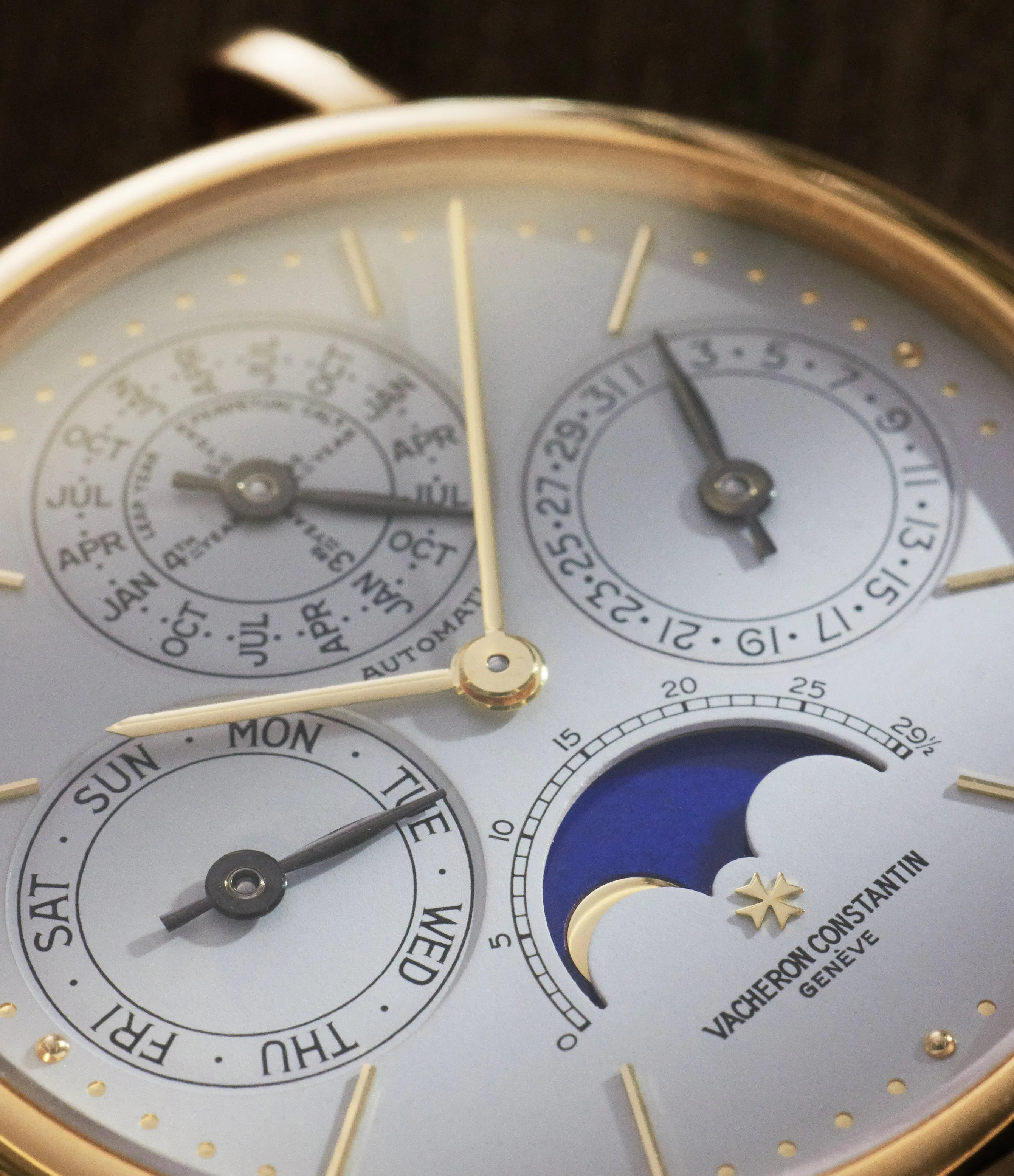 Perpetual Calendar | Ref. 43031 | Yellow Gold