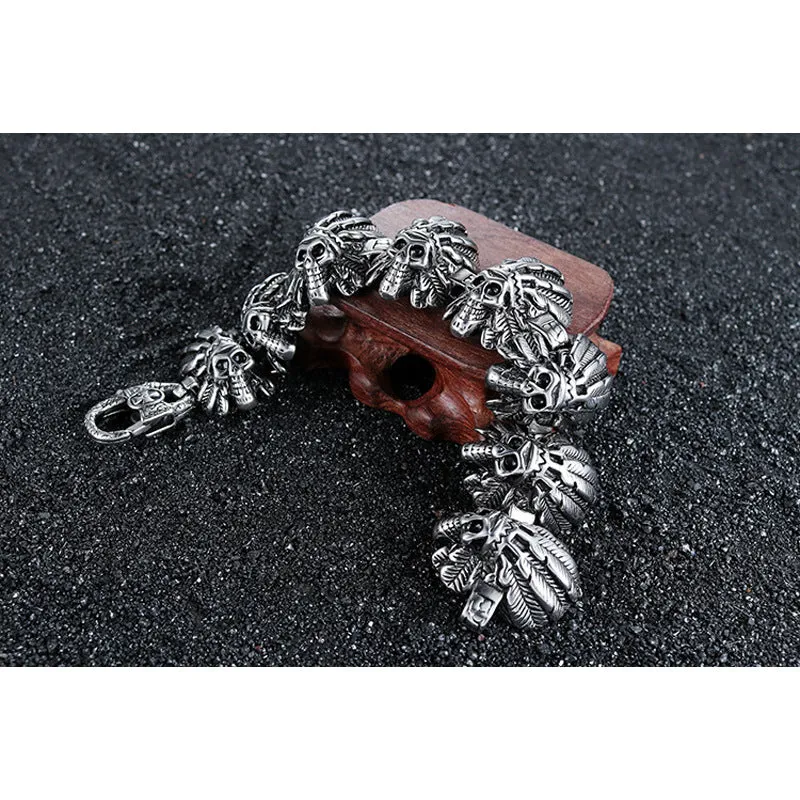 Titanium Steel Retro Skull Bracelet for Men with European and American Indian Design